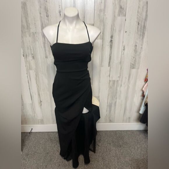 Formal black Dress - Picture 1 of 12
